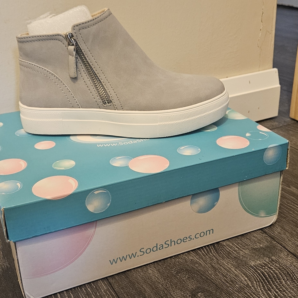 Soda Gray High-Top Sneakers